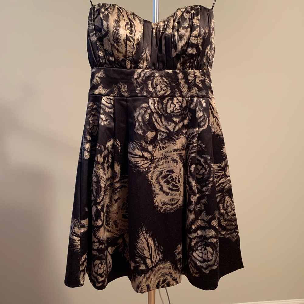 Beautiful Guess Brown/Cream Sweetheart Dress